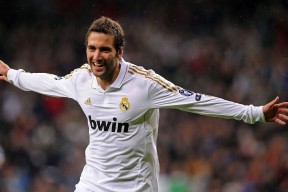 九游官网入口-网球明星访谈 运动生涯中的心路历程，网球赛后采访