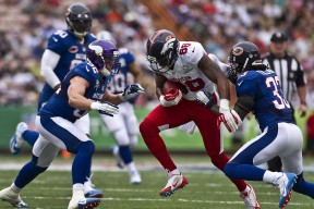 九游官网入口充值-水球比赛比利时防线严密，水球比赛视频片段